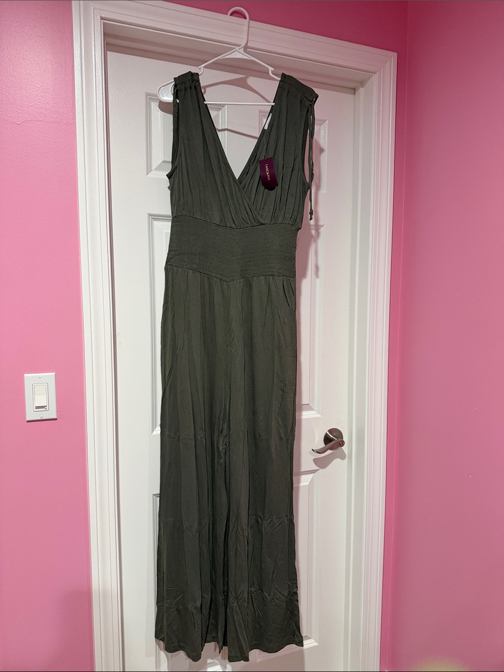 Sleeveless Olive Green V-Neck Jumpsuit & Romper